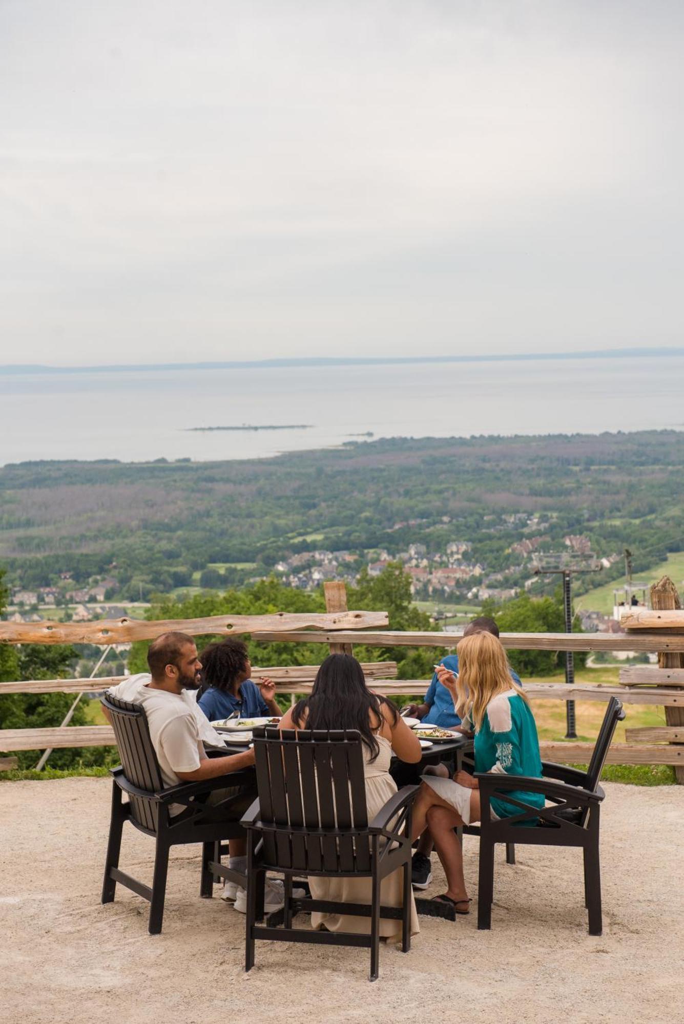 Blue Mountain Resort Village Suites Blue Mountains Exterior foto